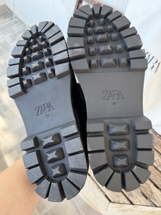 Zara лачени  лоуфрти