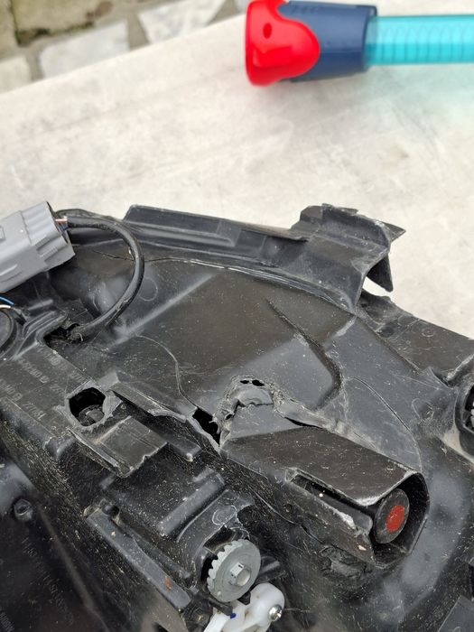 Фар за toyota chr