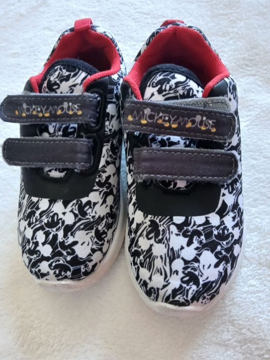 Леки маратонки Disney 26