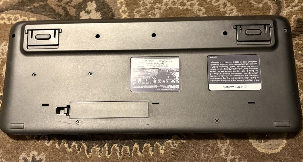 Tastatură Microsoft Wireless Keyboard 2000  fără receiver USB (dongle)