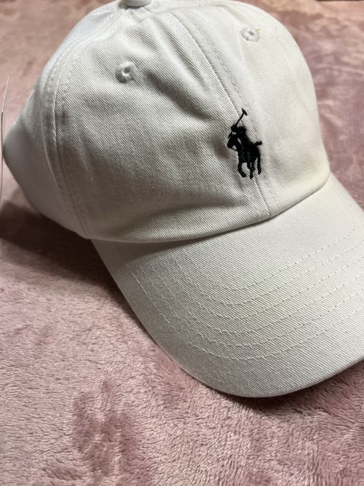 Sapca Polo alba noua