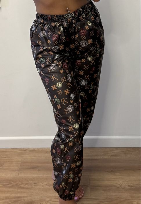 Летен панталон от тънък шушлек BLESS