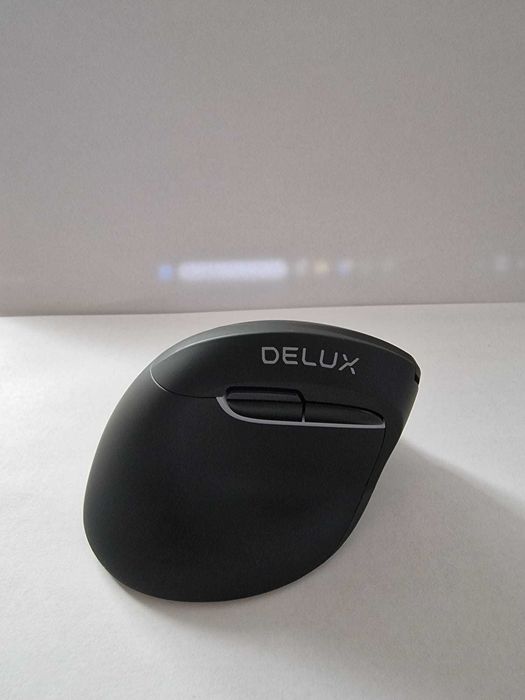 Mouse ergonomic wireless DELUX pentru stângaci