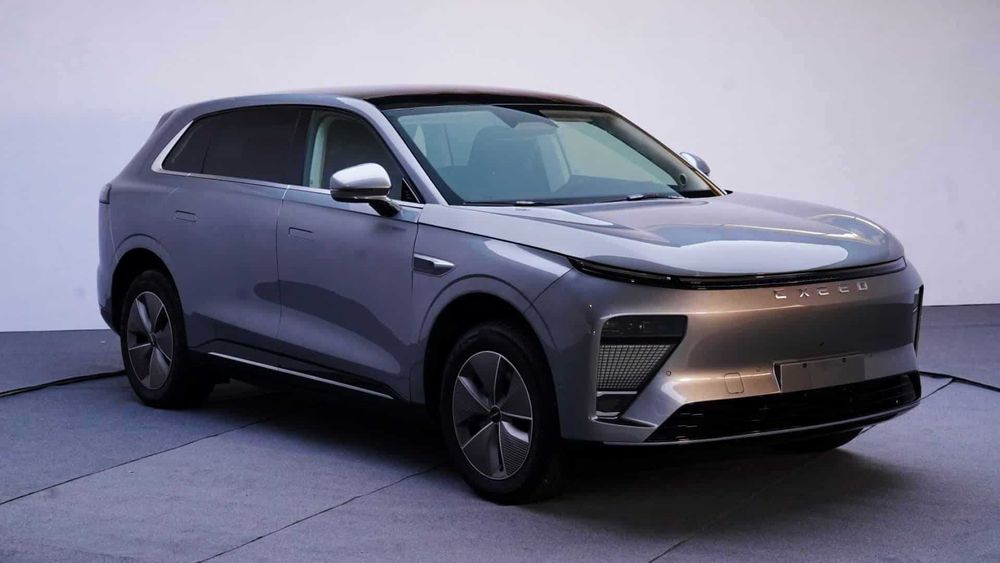 Klinik hojatxonada yashirin kamera porno