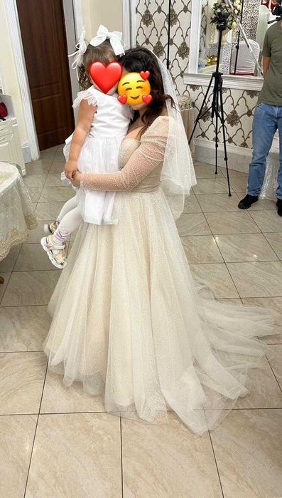 Красивое свадебное платье