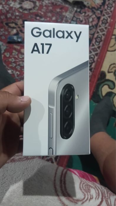 Продам Samsung Galaxy A17 8/256GB Gray