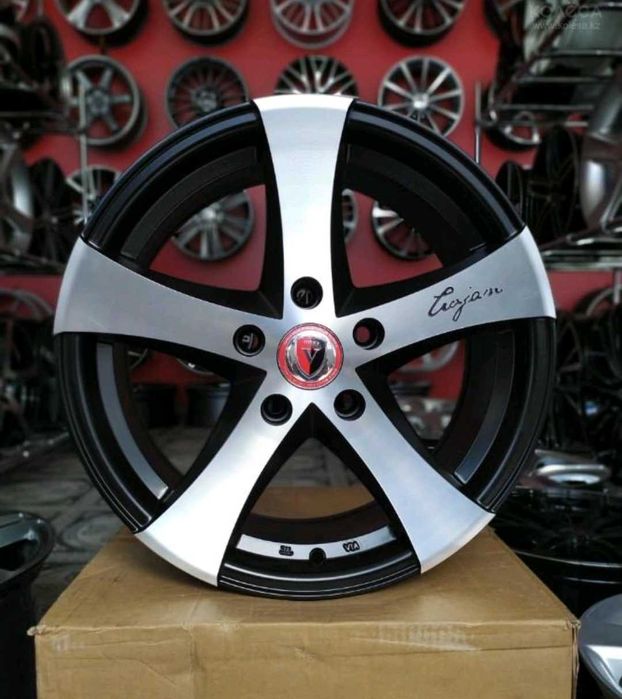 Новые авто диски R15 Toyota kia huyndai
