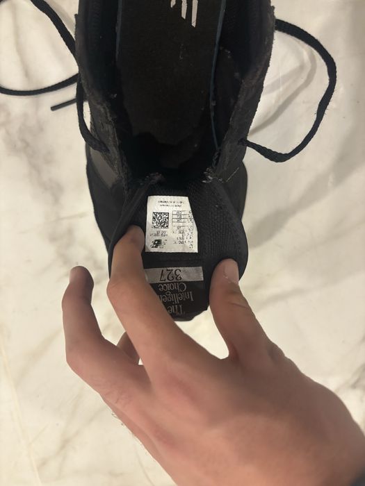 Обувки new balance 327