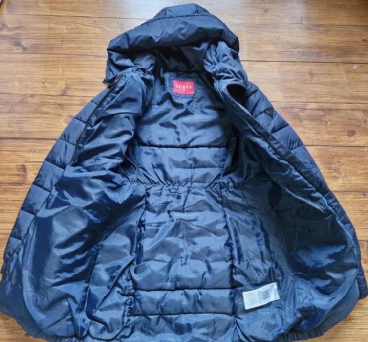 Geacă în condiții foarte bune