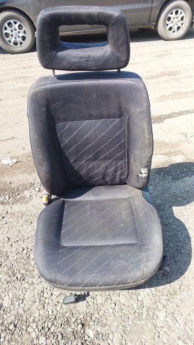 Сидение на ауди б 4