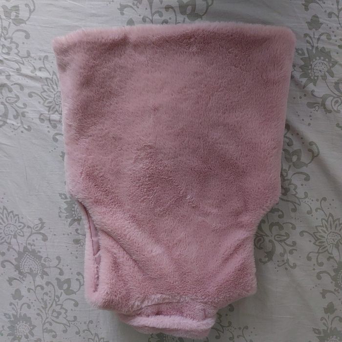 Vestuta fetita mărimea 110