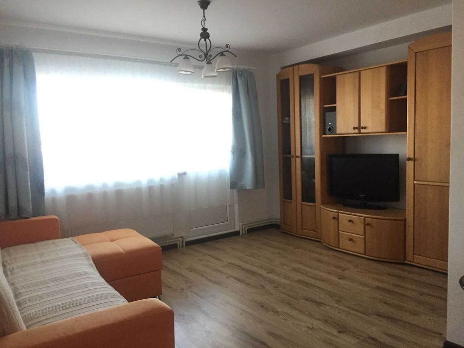 Vand apartament 2 camere