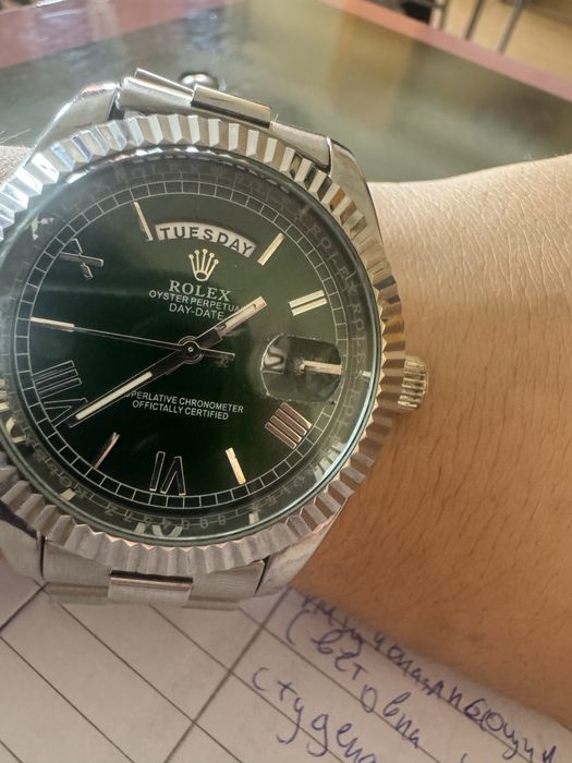 Часовник Ролекс Oуster perpetual Day-Date зелен
