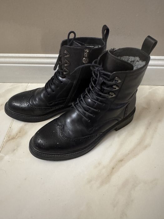 Ботинки зима женские