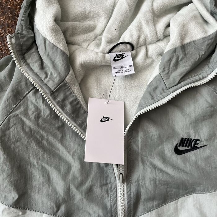Nike мъжко яке XL размер