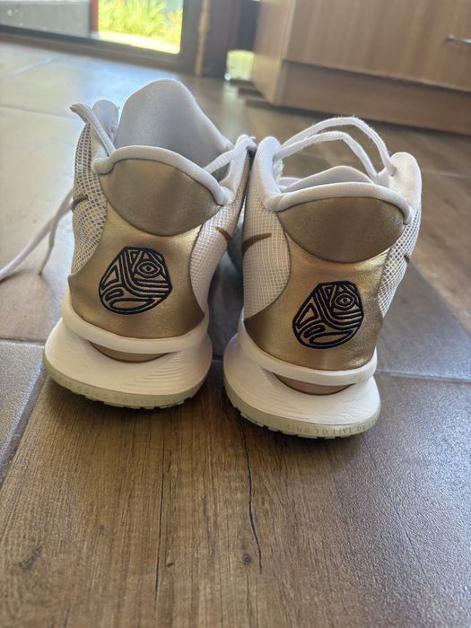 Nike Kyrie 7 EP rings