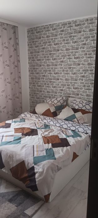 Închiriez apartament 3 camere lângă Lidl