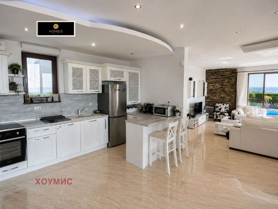Продава се Къща в с. Божурец, Област Добрич - 170 кв.м за 3530 €/кв.м - Снимка #5
