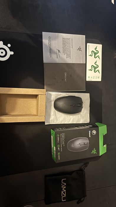 Геймърска мишка Razer Orochi V2  в перфектно състояние