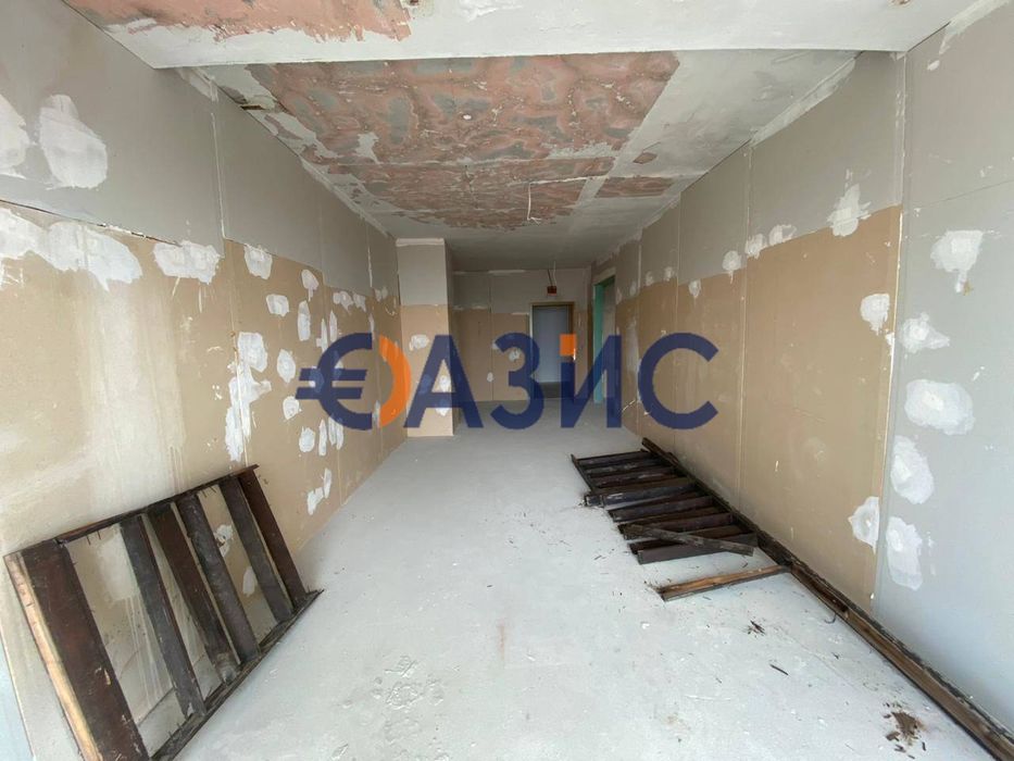 Продава се Тристаен апартамент в с. Кошарица, Област Бургас - 80 кв.м за 276 €/кв.м - Снимка #7