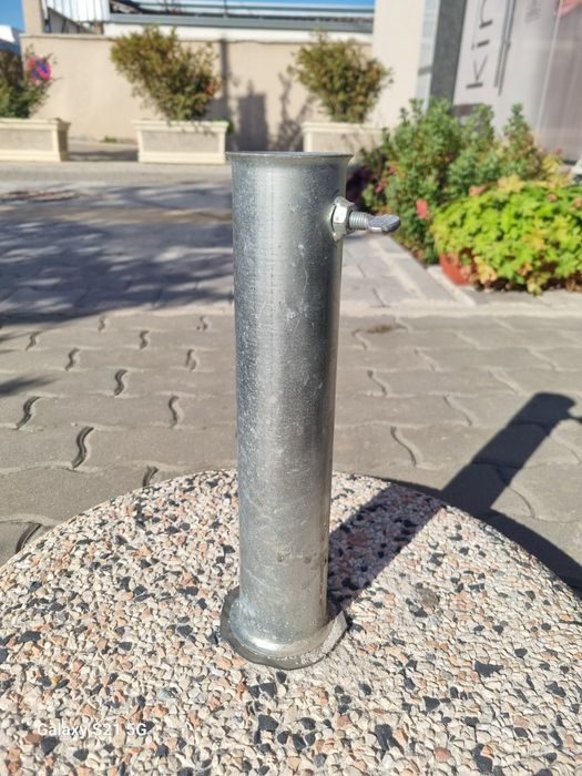 Стойка за чадър бетонна