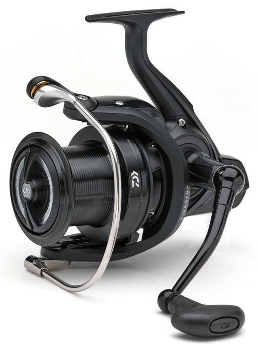Set x 3 buc. mulineta Daiwa Windcast 5500 QDA,-4+1 rul. ,tambur rez Al