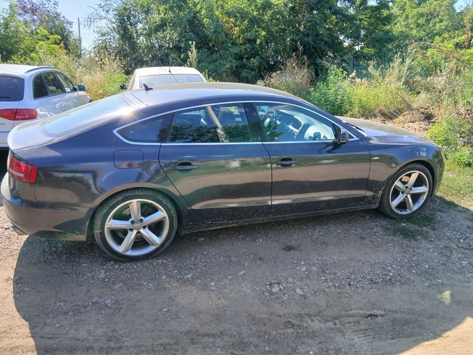 Vând audi a 5 2.0 tușit an 2010