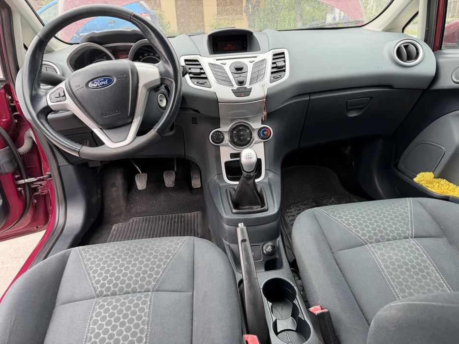 Ford Fiesta  1.3 benzina