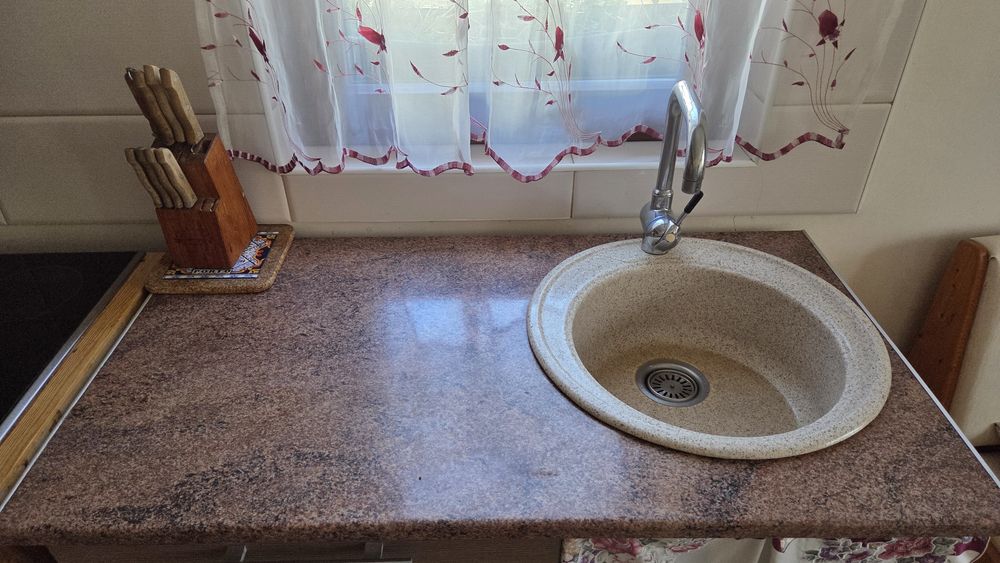 Vand mobilă de bucătărie lemn masiv