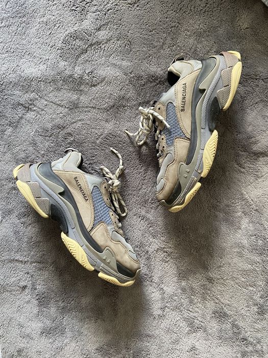 Balenciaga triple s