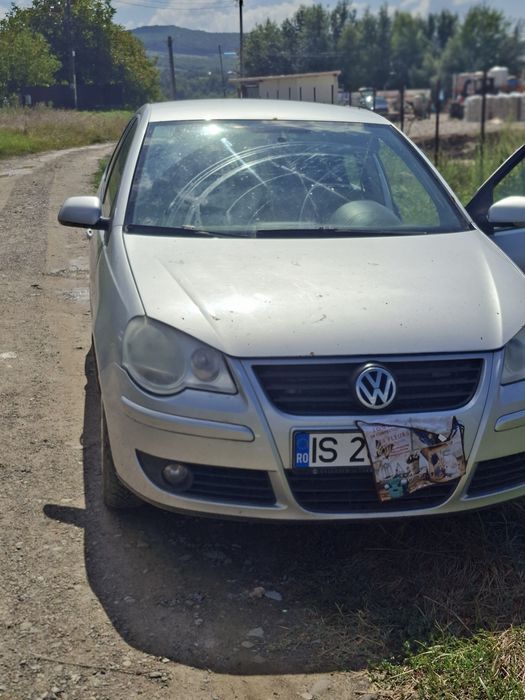 Vand vw polo,1.4,benzină