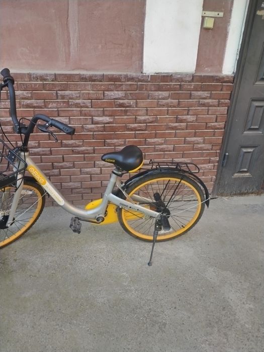 Прадаю два велика