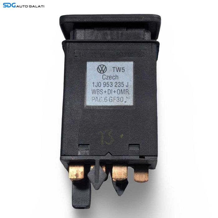 Buton Releu Avarii Volkswagen Bora 1998 - 2005 Cod 1J0953235J [LR2805]