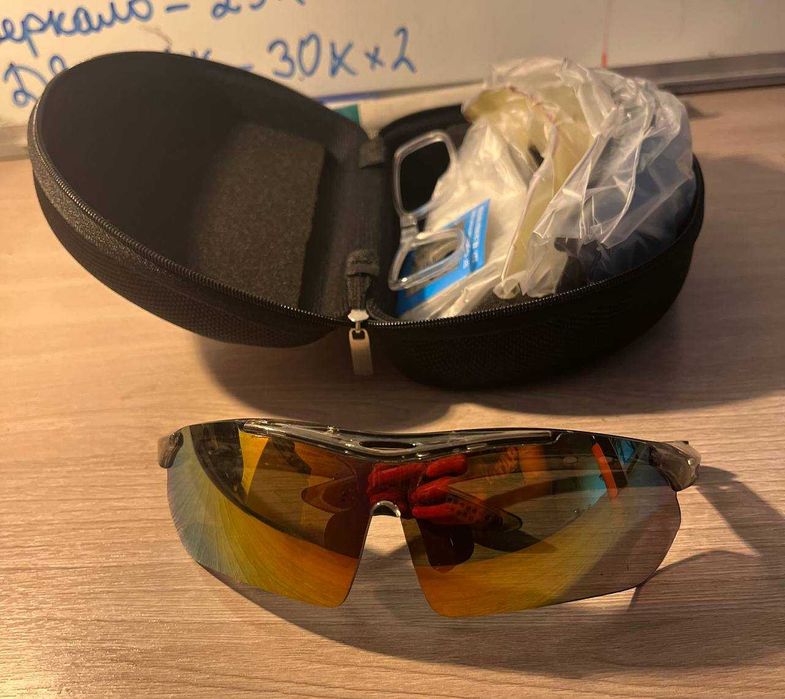 Продам очки солнцезащитные, спортивные