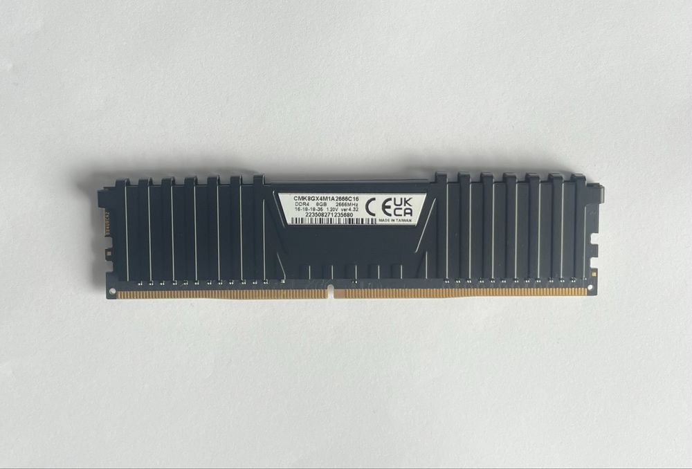 memorie corsair vengeance lpx 8gb ddr4 2666mhz second hand si noi