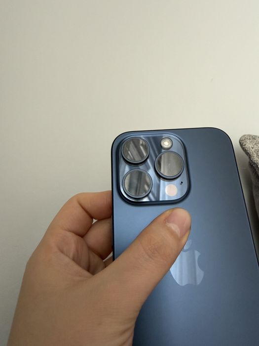 Продам iphone 15 pro