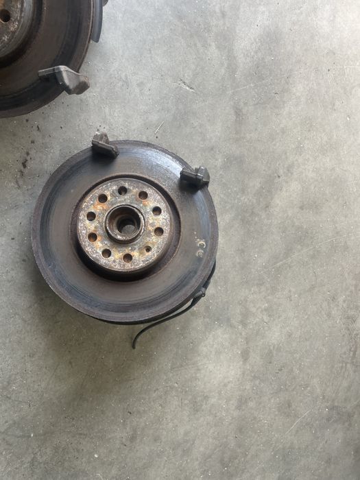 Fuzeta stanga / dreapta Volkswagen Passat B6 B7 CC manual dsg automat