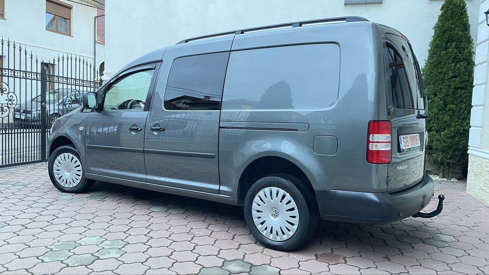 VOLKSWAGEN Caddy 2012 — imagine 4
