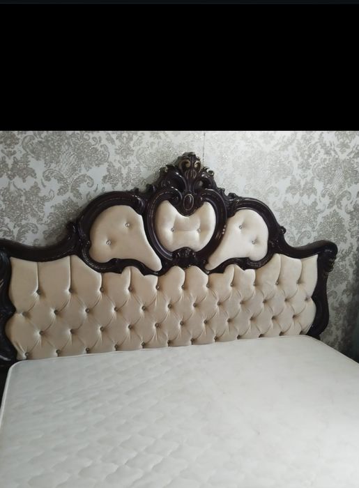 Продам спальный гарнитур!