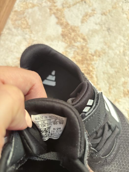 Маратонки Adidas