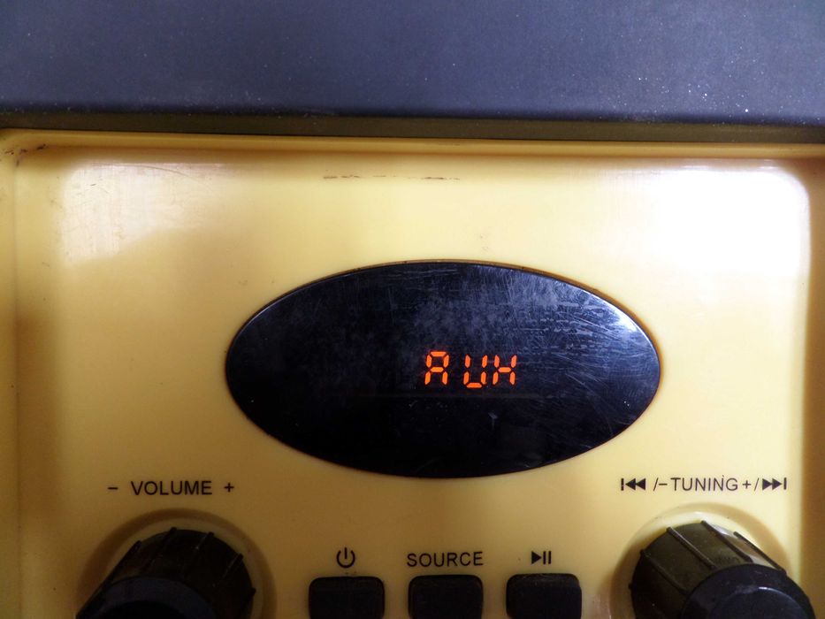 Radio santier Medion Germany cu bluetooth,aux, la priza si pe baterii