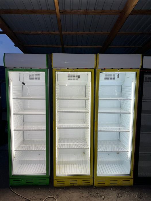 Витрины холодильники