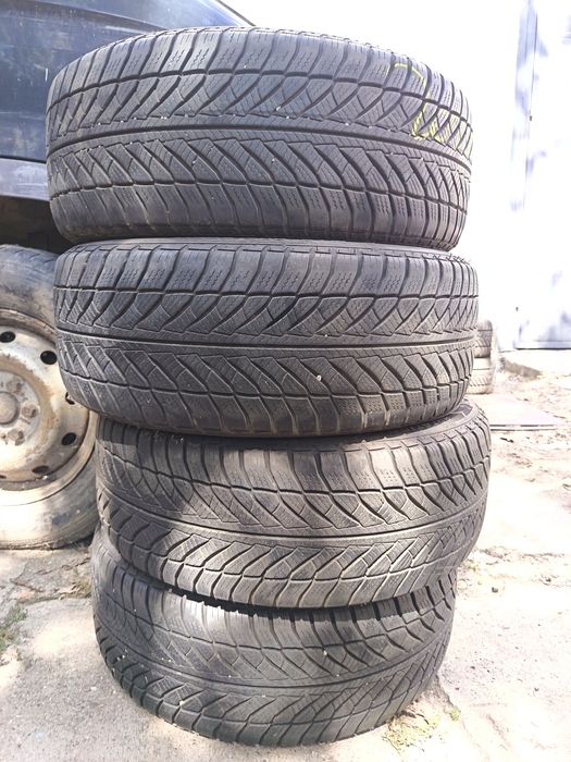 Anvelope MS iarna 205 50 17 Goodyear runflat 2015 6.8-7mm