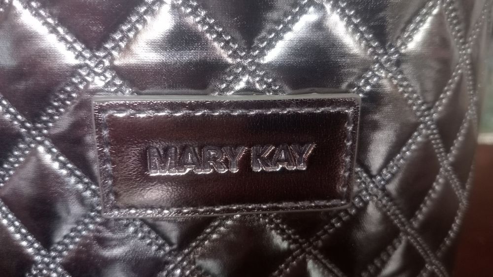 Косметичка от Mary Kay