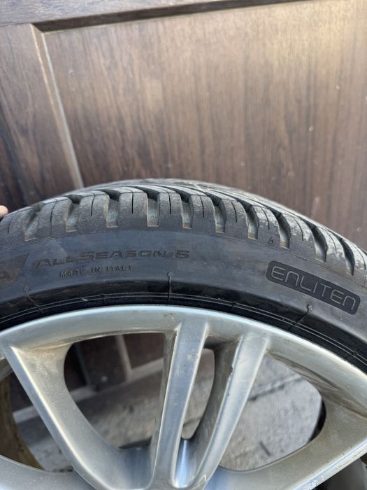 225 40 18 Noi Bridgestone