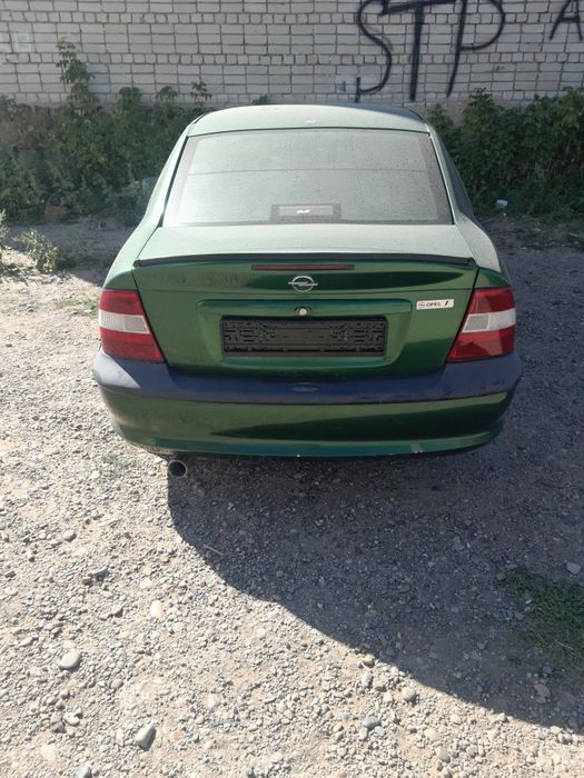 Opel vectra b 2.0 16v 1995