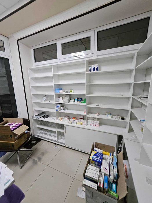 Tayyor dorixona mebel komplekti (premium sifat)