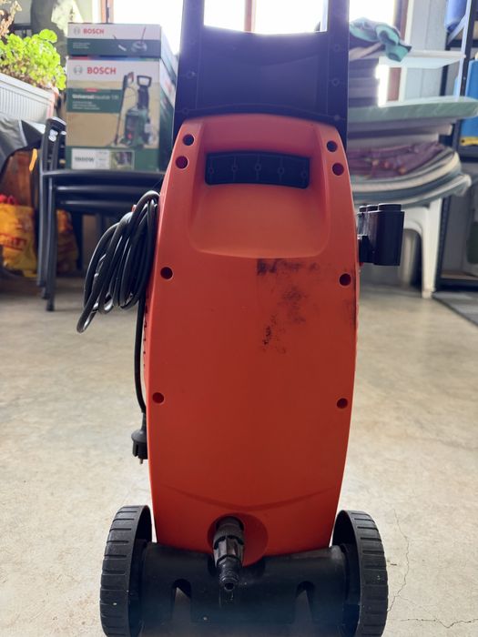 Водоструйка  Black & Decker