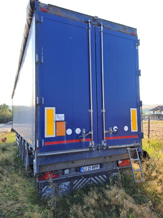 Vând Walking Floor !Preț 9000 euro .