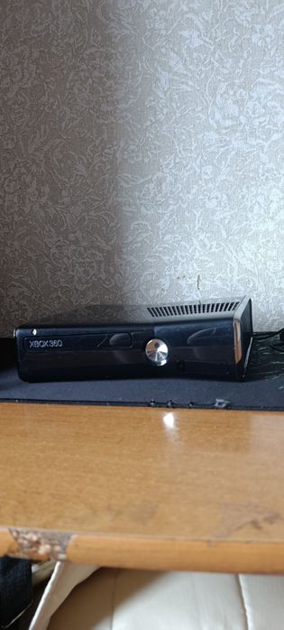 срочно продам xbox 360